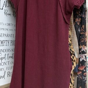 Umgee Dress Small Cheetah Print 
Burgundy Short Sleeve Dress